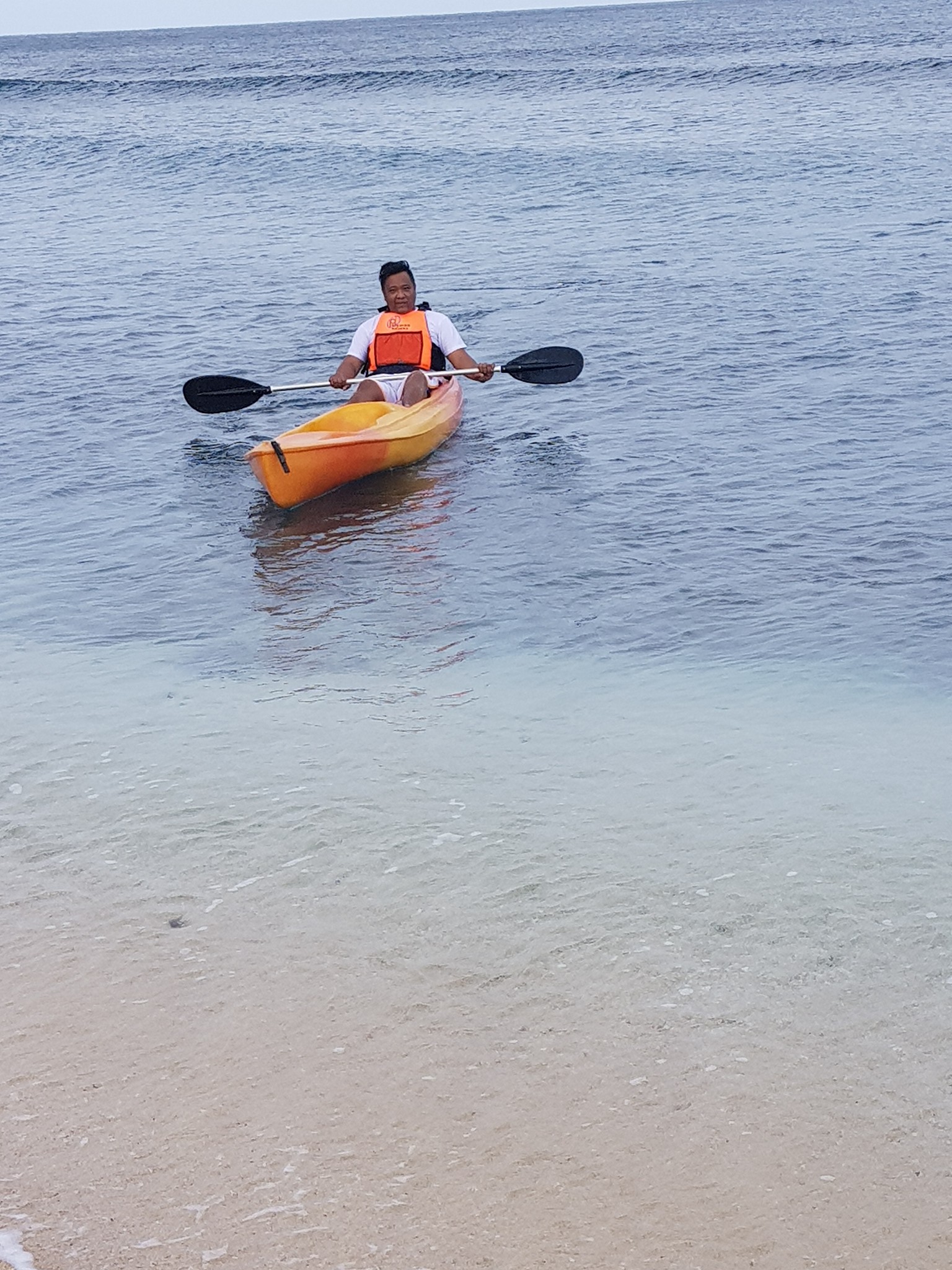 rowing a kayak at saud beach